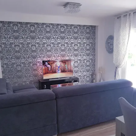 Apartman Milena 7 *